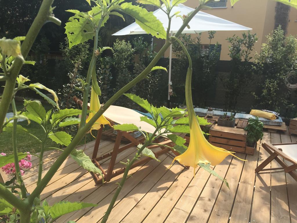 Villa Arzilla Desenzano del Garda Esterno foto